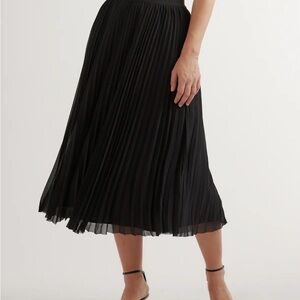 Quince Chiffon Pleated Midi Skirt Black Basic Medium